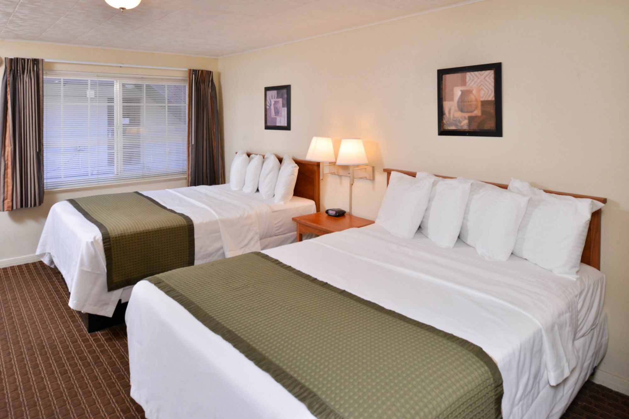 Travelodge By Wyndham Eugene Downtown/University Of Oregon Luaran gambar